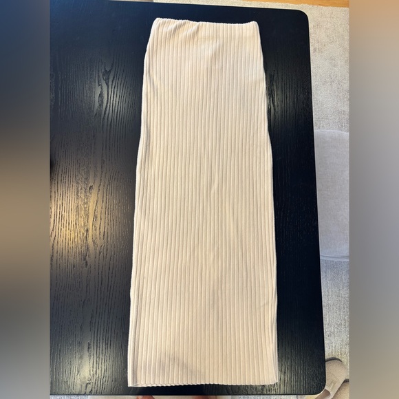 Zara Dresses & Skirts - NWT Zara skirt